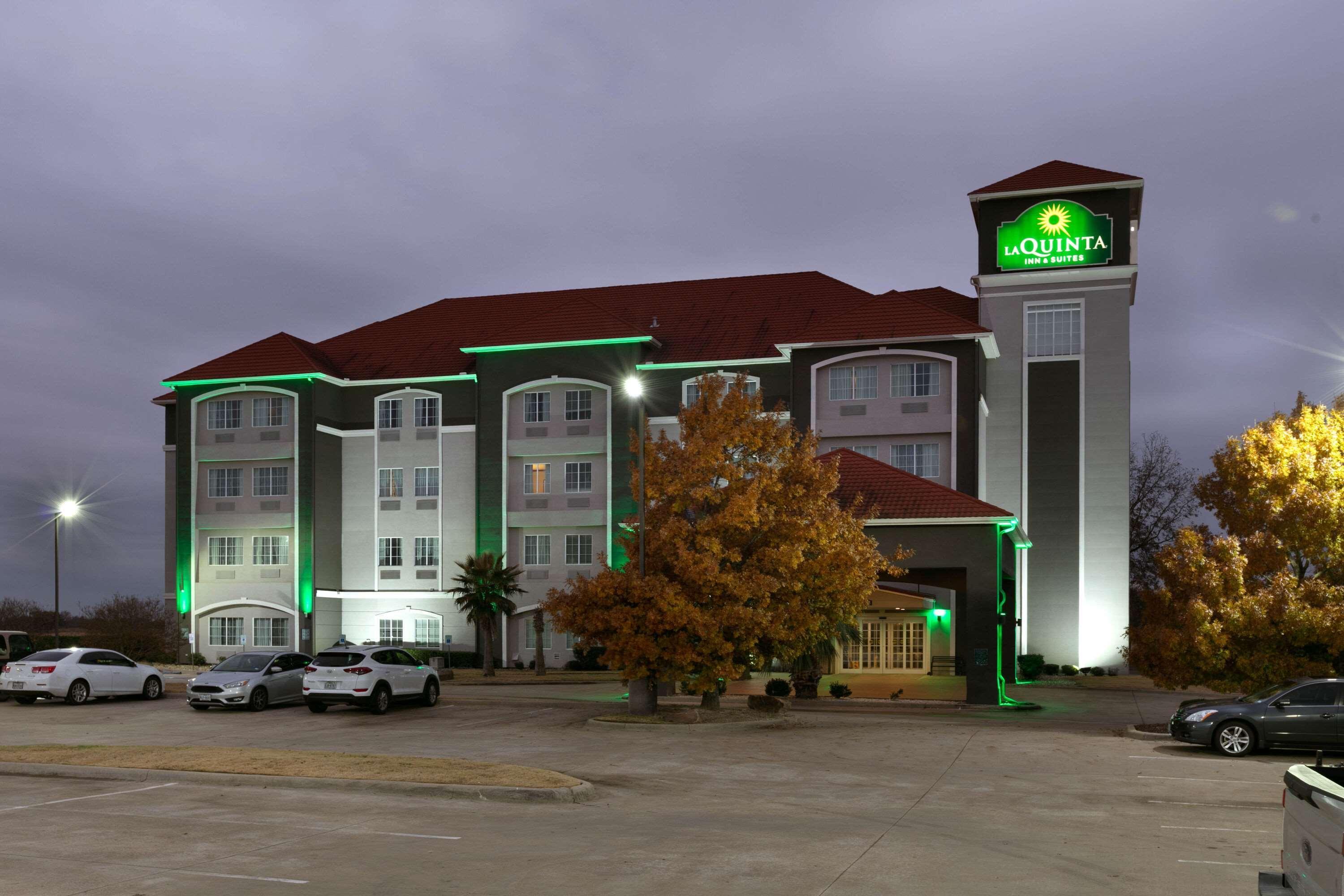 La Quinta By Wyndham Lindale Ξενοδοχείο Εξωτερικό φωτογραφία