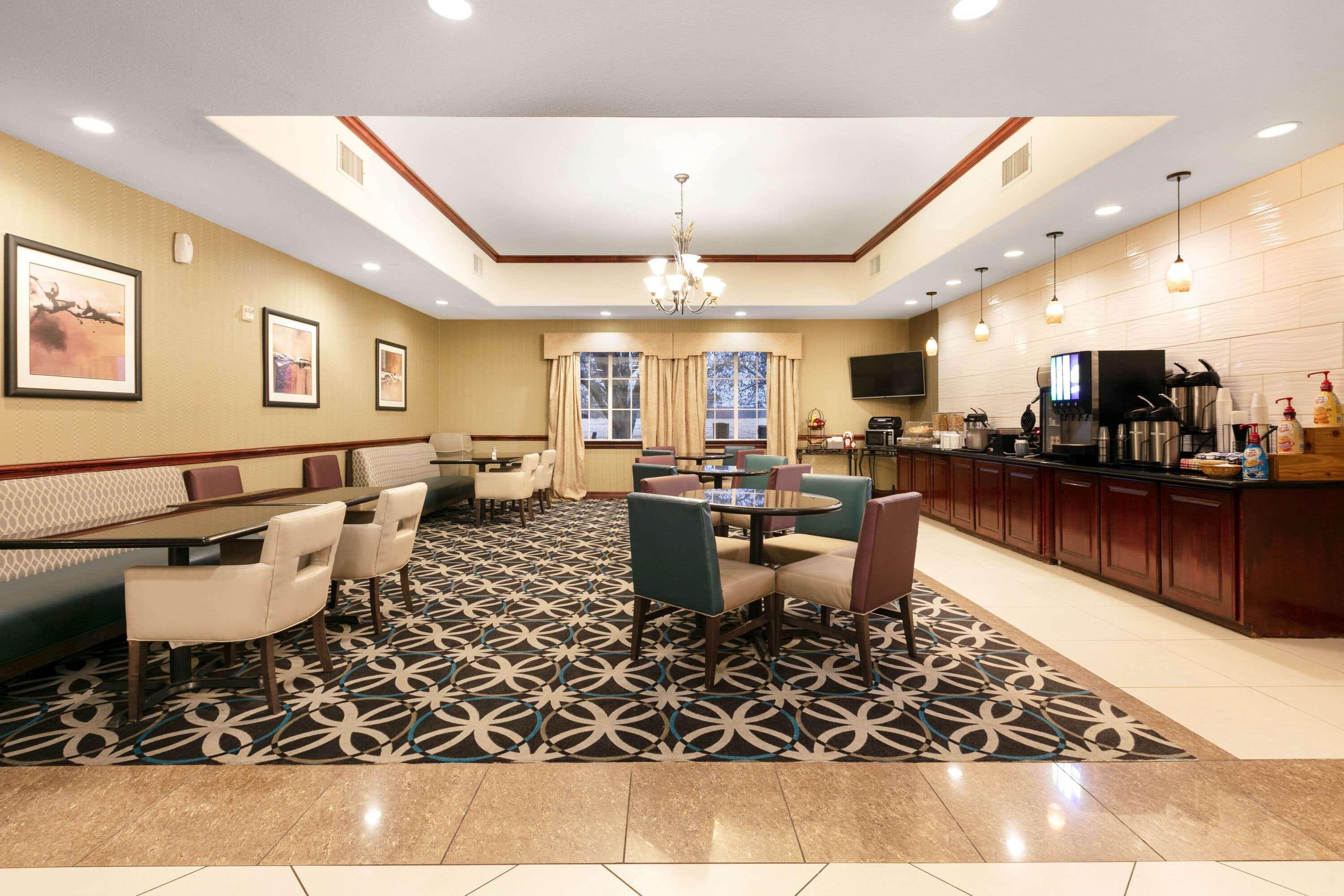 La Quinta By Wyndham Lindale Ξενοδοχείο Εξωτερικό φωτογραφία